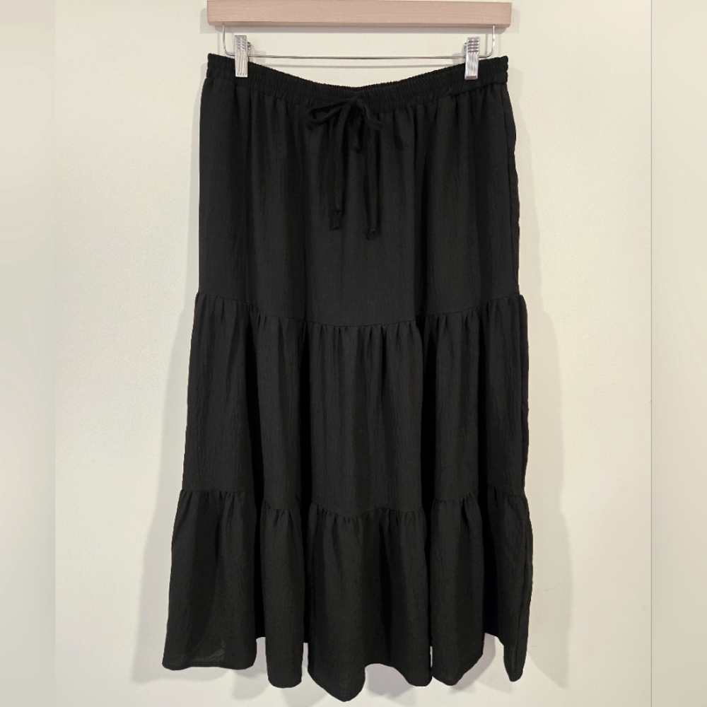 Elegant Black Tiered Skirt